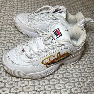Fila size 8 white sneakers. W red/white/blue.
